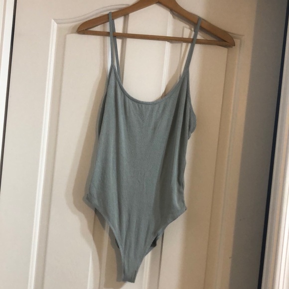 Forever 21 Tops - Forever 21 Bodysuit Women’s Size Medium